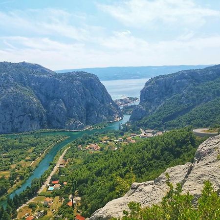 Apartament Green Valley Omiš Eksteriør bilde